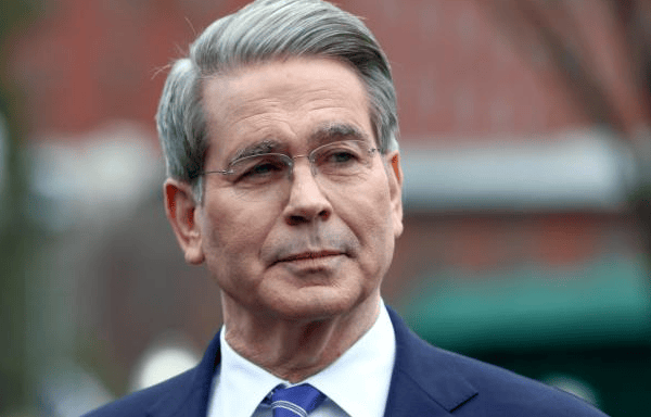 皇冠皇冠信用网会员注册
_中国不给台阶下皇冠皇冠信用网会员注册
,特朗普紧急签总统令,要求白宫骨干守住国家安全