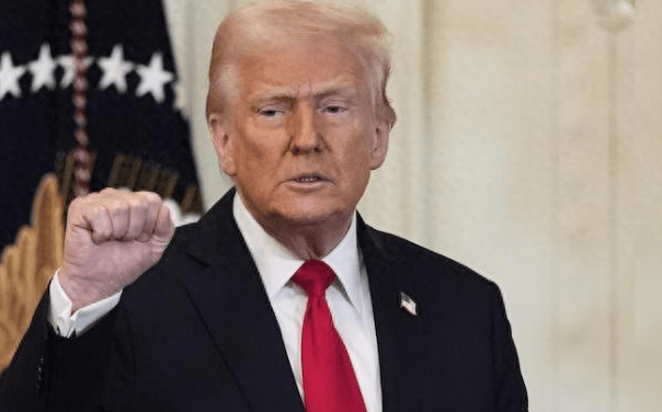 皇冠皇冠信用网会员注册
_中国不给台阶下皇冠皇冠信用网会员注册
,特朗普紧急签总统令,要求白宫骨干守住国家安全