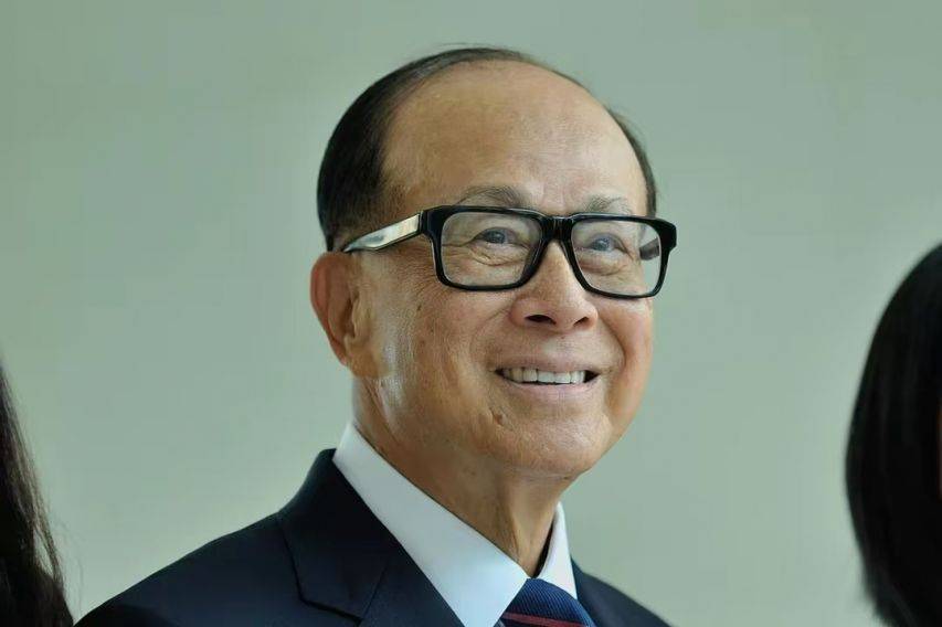 皇冠信用网开户
_“求饶”晚了!最后一小时被无限期冻结皇冠信用网开户
,李嘉诚搬起石头砸自己的脚