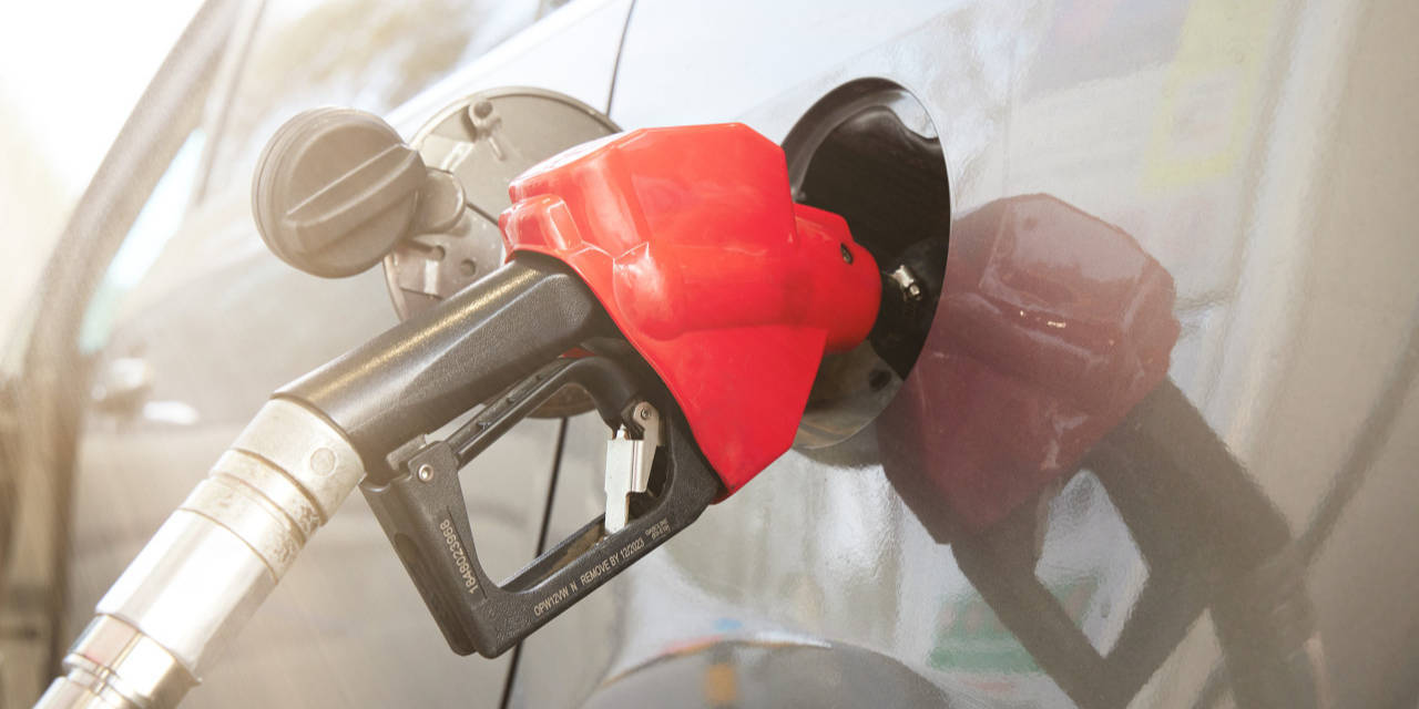 皇冠信用盘代理
_国家发展改革委:4月17日24时起皇冠信用盘代理
,国内汽、柴油价格每吨分别降低480元和465元