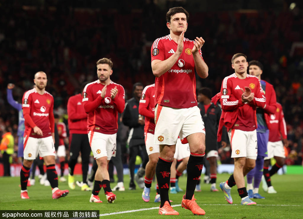 hga030皇冠安卓手机版
_欧联-加时让2追3马奎尔读秒绝杀 曼联总分7-6里昂进4强