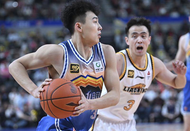 hga025开户
_赵继伟22+5沙拉木16+7 辽宁3-0横扫新疆晋级四强