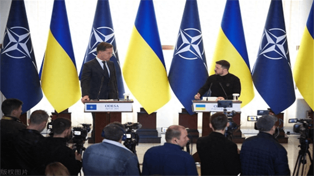 hga025怎么登录
_乌军开启疯狂报复!一夜之间hga025怎么登录
,俄罗斯境内炸响30多次