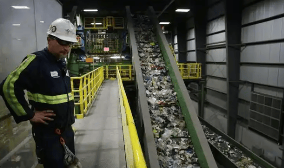 正规的足球平台
_特朗普没想到:中方停止进口后正规的足球平台
,美国竟登顶全球第一,数量超中国两倍