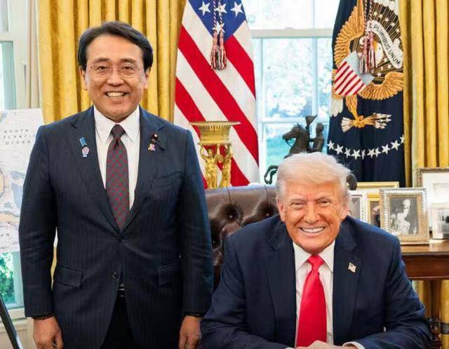 NBA足球平台
_日代表:突然得知特朗普这一消息NBA足球平台
,我们正穿着睡衣