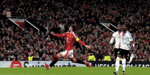 皇冠信用盘怎么开户_5-4欧战神剧情 114分钟2-4 7分钟3球 121分钟绝杀 7亿豪门挺进4强