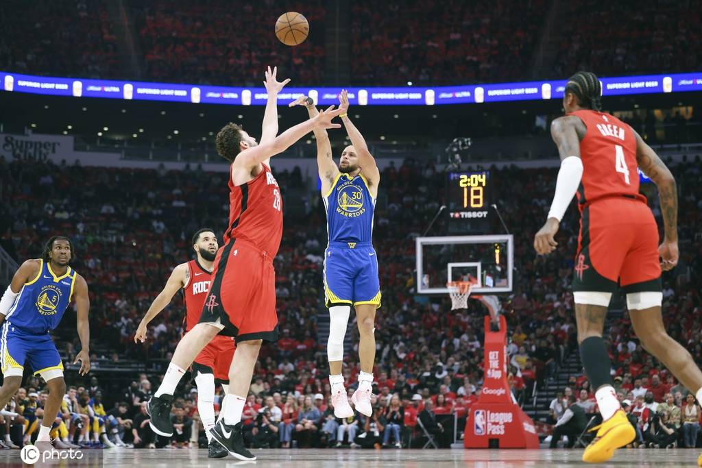 皇冠信用盘在哪里开通_巴特勒25+7+6库里31分 勇士击败火箭系列赛1-0