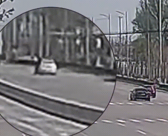 如何代理皇冠信用网
_心疼如何代理皇冠信用网
!56岁民警被毒贩拖行近200米