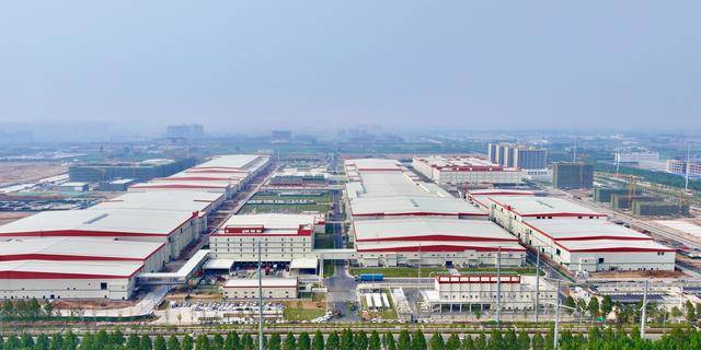 信用平台出租
_宁德时代洛阳基地项目一期全线投产 产值突破50亿元