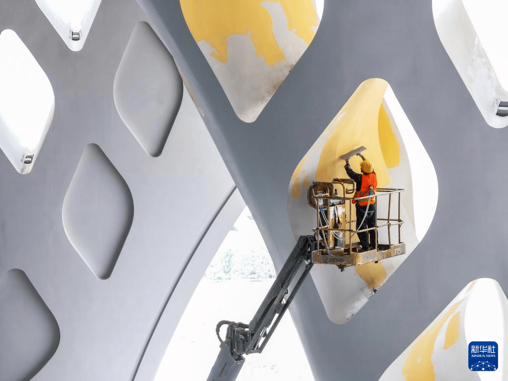 皇冠信用盘哪里申请
_西部最大高铁枢纽站重庆东站将进入运行试验阶段