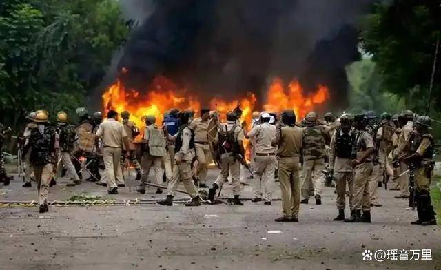 皇冠信用盘开号
_印度宣战!巴军歼10C携PL-15导弹硬刚皇冠信用盘开号
,巴外长连夜拨通中方电话