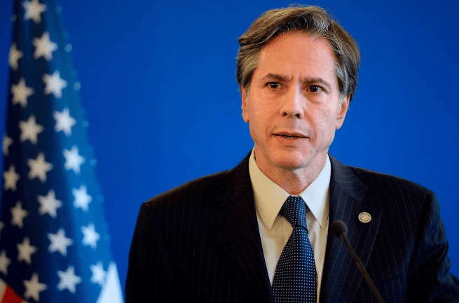 皇冠足球平台代理
_特朗普闯下大祸皇冠足球平台代理
!美高官罕见“力挺”中国:有牌可打的是中国!