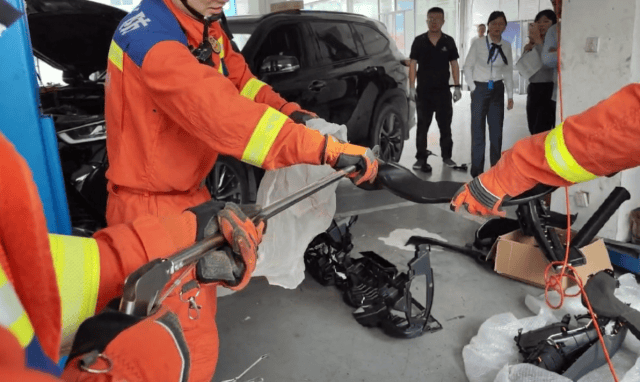 皇冠信用盘代理流程
_低头一看皇冠信用盘代理流程
,杭州小伙“魂都吓飞了”!正处于活跃期,消防重要提醒