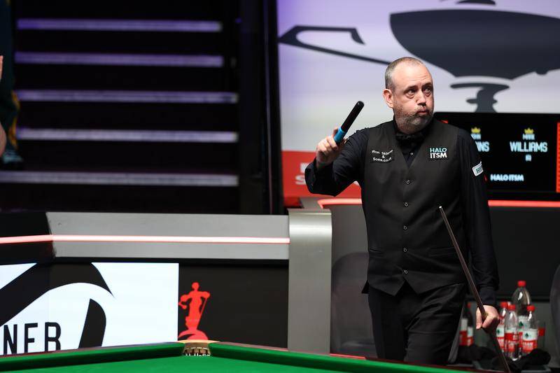 皇冠信用盘出租
_斯诺克世锦赛决赛第二阶段结束:赵心童11-6领先威廉姆斯