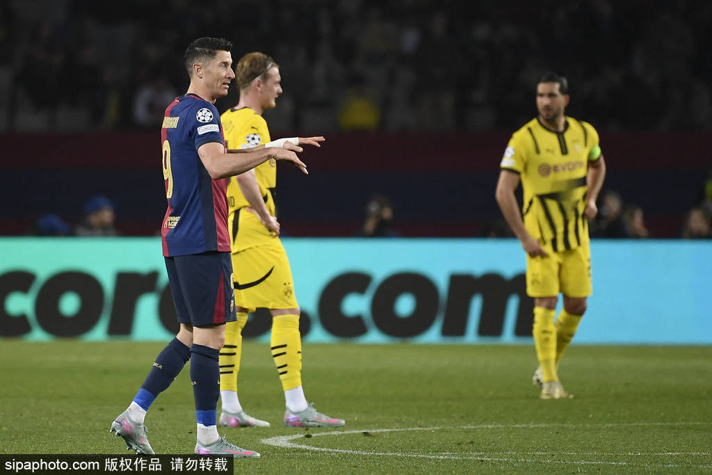 皇冠信用网出租足球
_巴萨晋级欧冠决赛需几球皇冠信用网出租足球
?首回合3-3平局留下悬念