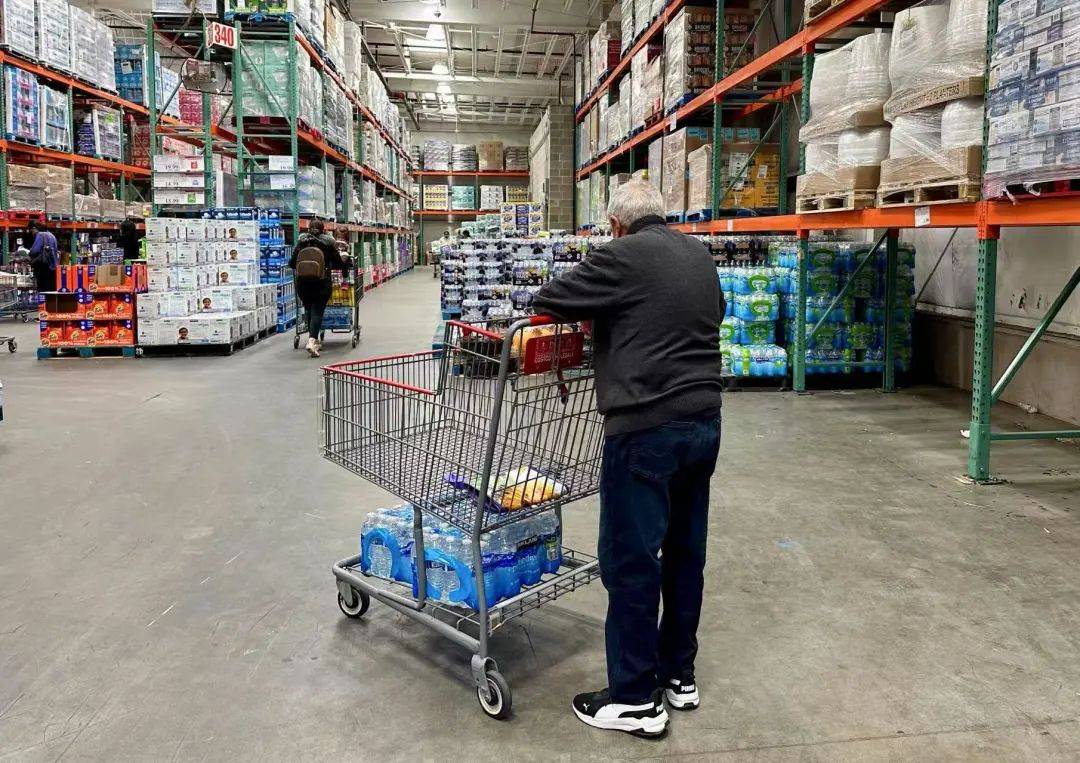 皇冠信用網注册开户
_美月征174亿关税暴利皇冠信用網注册开户
,买单的竟是自己人