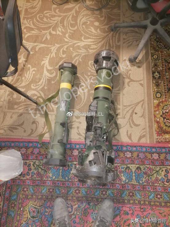 皇冠信用在线申请
_俄军缴获中国81版气枪皇冠信用在线申请
?还有百年汤姆逊冲锋枪、莫辛纳甘