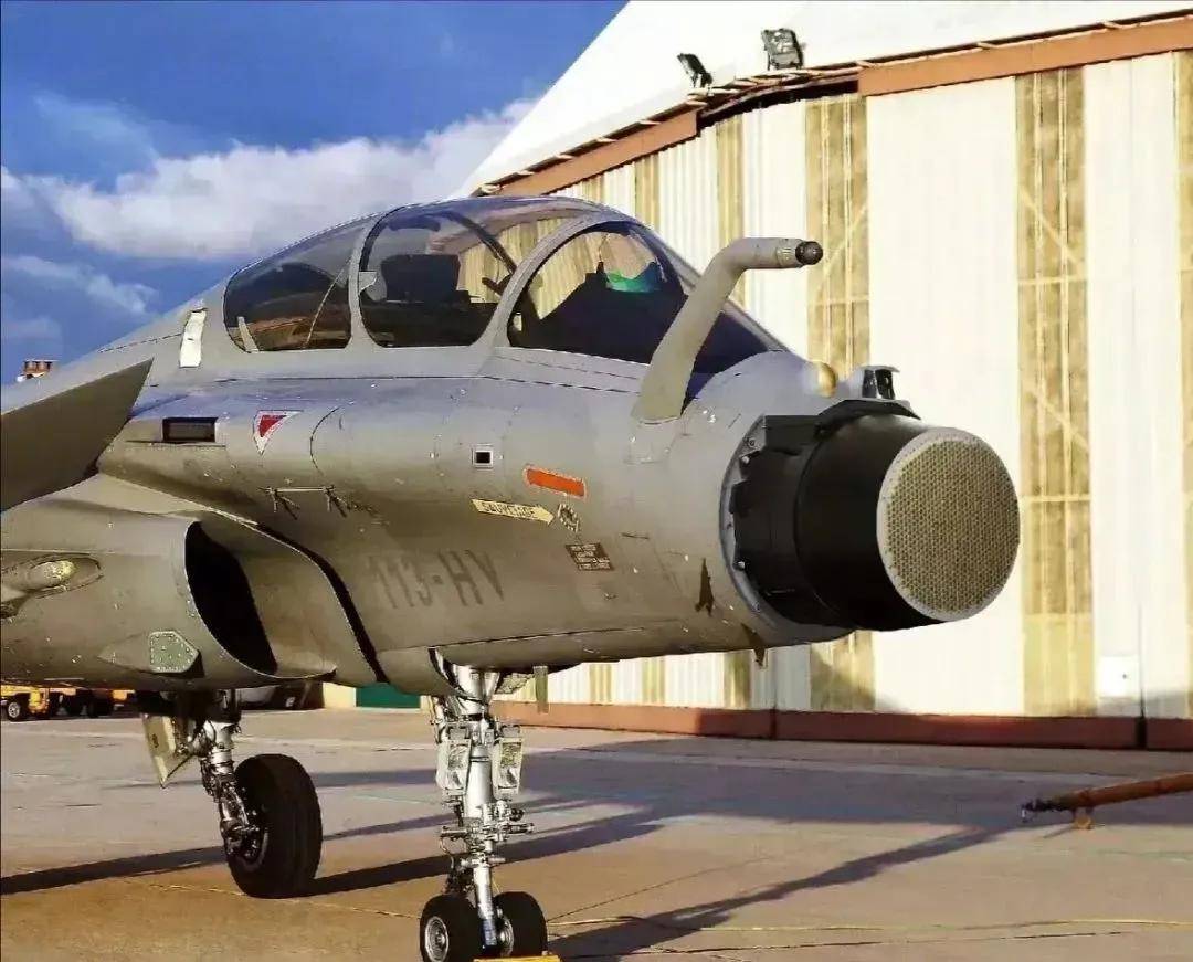 皇冠信用登2代理网址
_歼-10C赢在哪里皇冠信用登2代理网址
?巴防长证实:印巴空战歼-10CP成功逼退“阵风”