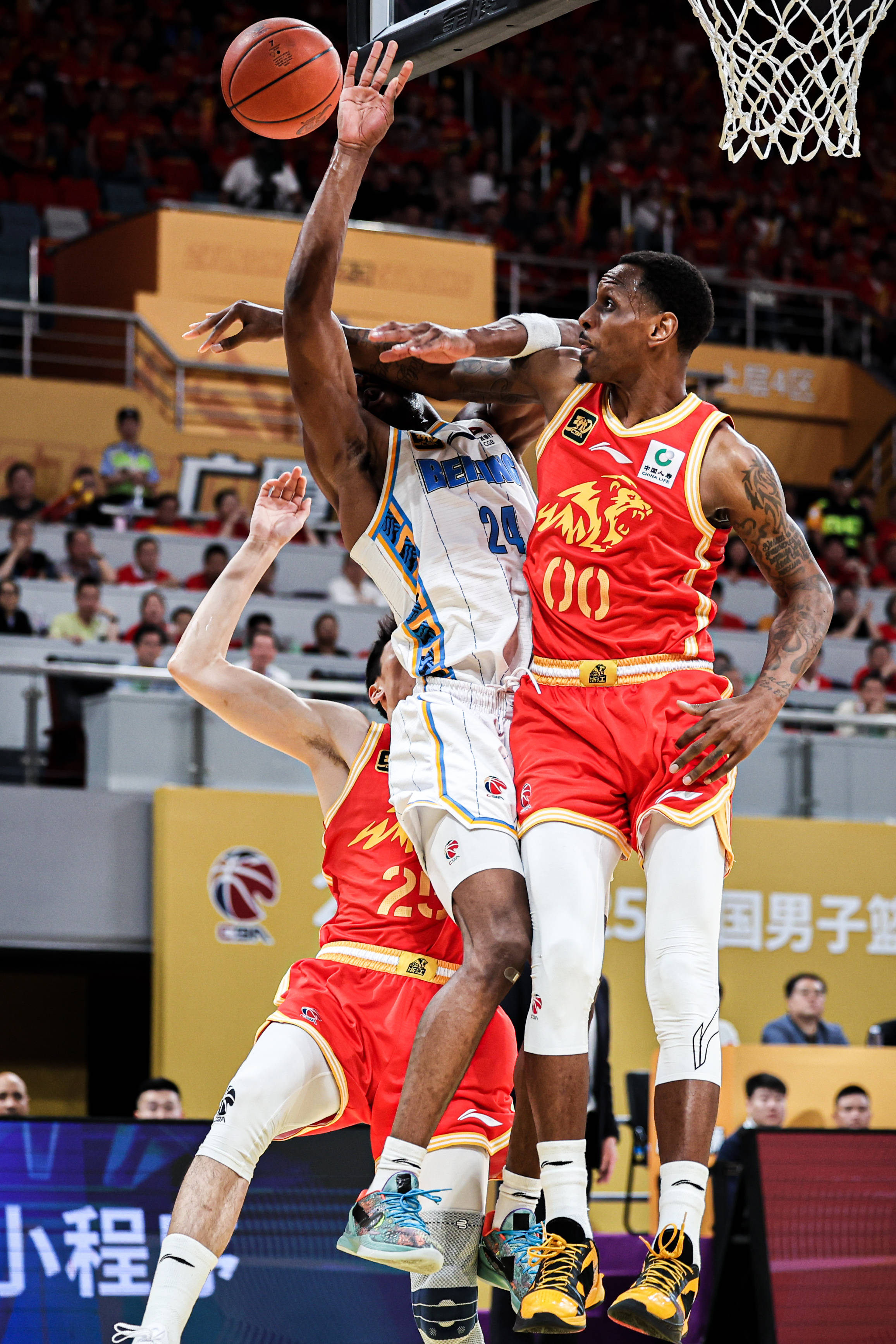 皇冠信用需要押金吗
_总决赛-周琦13+14胡金秋26分 北京客场擒广厦总分1-0