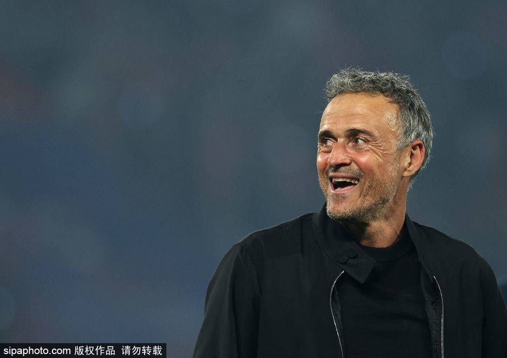 怎么弄皇冠信用
_通杀英超怎么弄皇冠信用
!巴黎主帅恩里克赛后自嘲:法甲是农民联赛