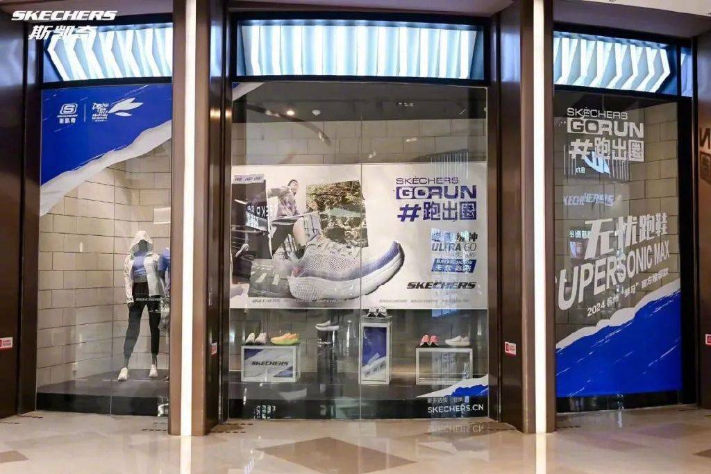 皇冠信用網会员开户
_中产鞋王皇冠信用網会员开户
,被迫卖身三个巴西人