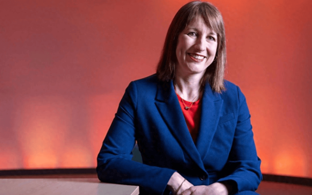 足球外围买球网站
_刚谈妥就翻脸足球外围买球网站
,英国全球通告与中国做“切割”?中方反将一军