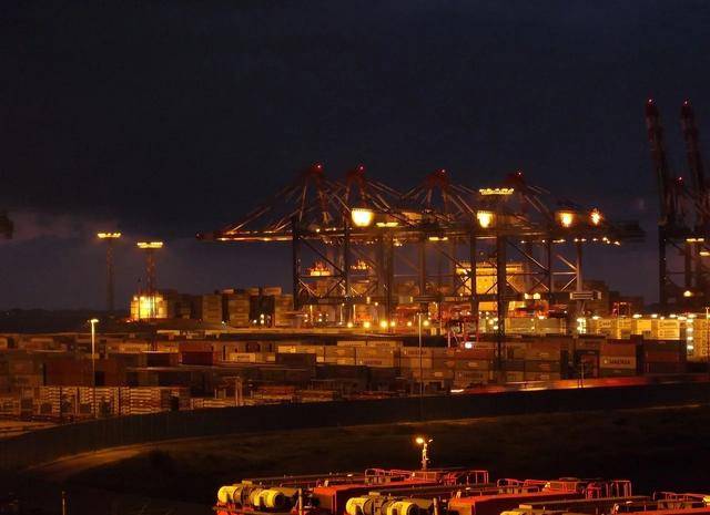 皇冠手机管理端登录
_有气没处撒?印度扣押中国货物皇冠手机管理端登录
,48小时内,中方快速解决麻烦