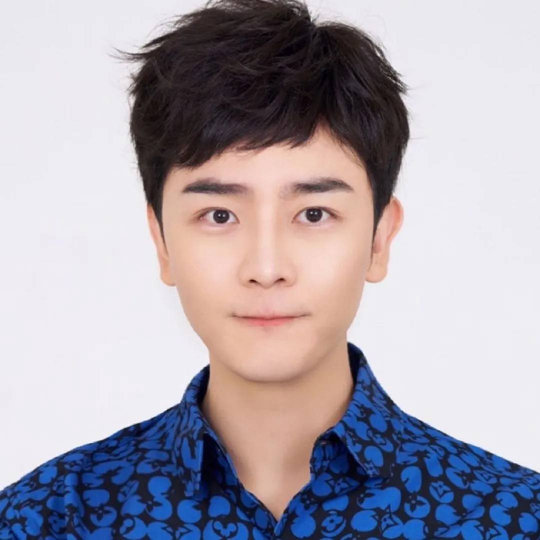 皇冠信用网平台
_“刘晓艳发文”登热搜第一皇冠信用网平台
,周思成再回应:可以学历、成绩一般,但不能学历造假