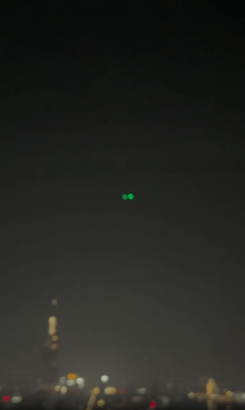 皇冠信用網怎么开户
_男子入住丽思卡尔顿酒店55层套房皇冠信用網怎么开户
,夜里竟发现窗外无人机贴着玻璃飞