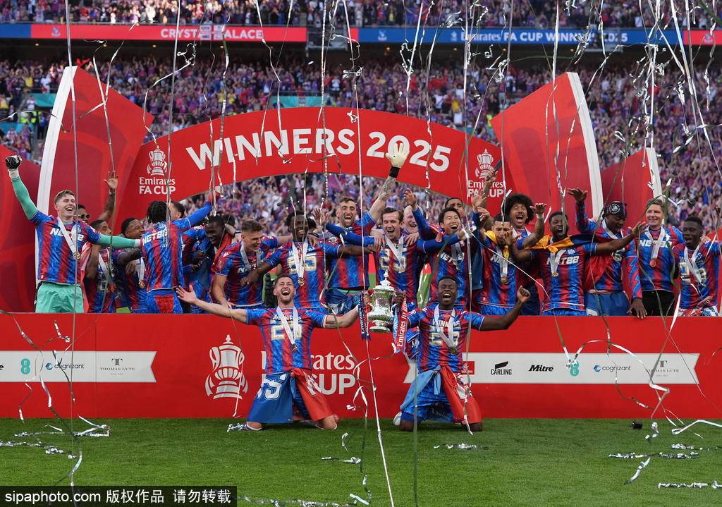 皇冠信用網登2代理
_足总杯-埃泽破门马尔穆什失点 曼城0-1送水晶宫夺队史首冠