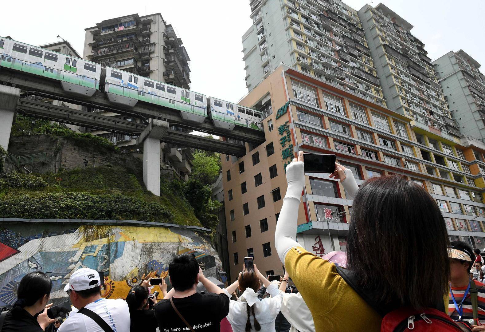 WNBA买球平台
_重庆城市轨道交通拟听证调价:公布两套票价方案WNBA买球平台
,正广泛征求社会意见建议