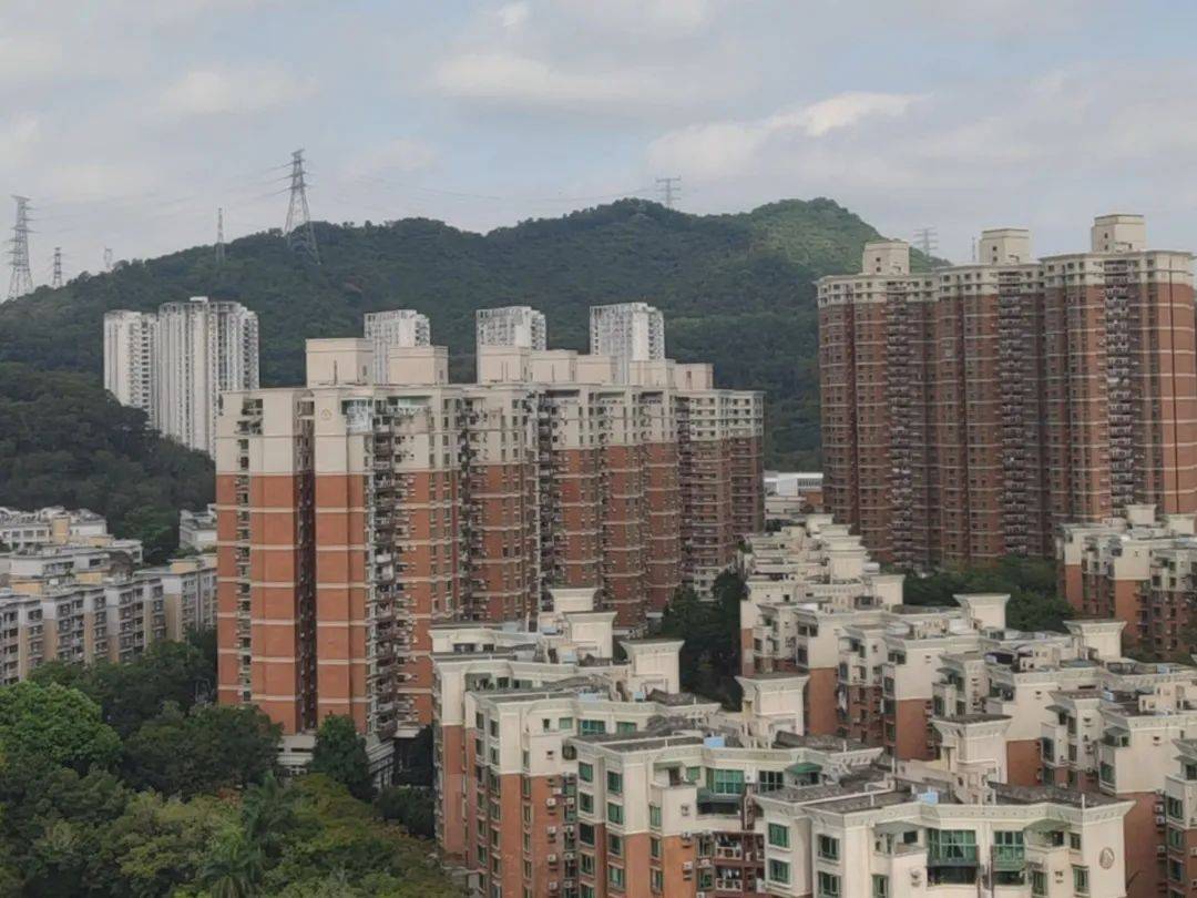 皇冠信用网需要押金吗
_“一小时飞过8架”“感觉屋在抖”!深圳有小区遭遇皇冠信用网需要押金吗
,市民:睡不着