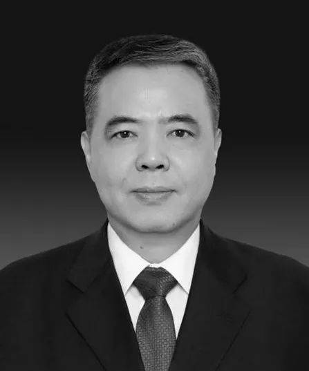 皇冠信用网代理出租
_李春升同志会议期间因病逝世皇冠信用网代理出租
,享年63岁