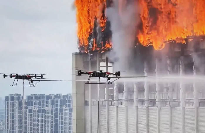 皇冠信用网出租足球
_【理响中国·春江水暖鸭先知】一架“无人机”飞出低空新天地