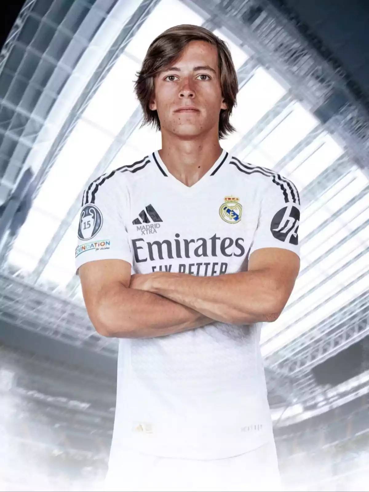 皇冠信用网怎么租
_有回购条款马卡:A费加盟皇马转会卡在曼联方面 后者要求补偿