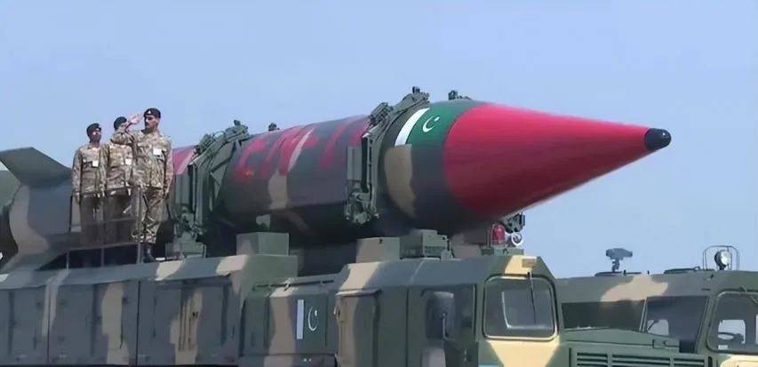 皇冠信用网开户
_莫迪突然下令皇冠信用网开户
,印度边境增兵50万,中美俄开会遭否决,局势不妙