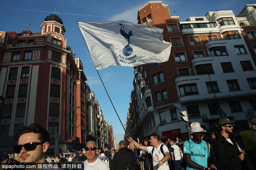 皇冠信用最新地址
_曼联欧联饮恨!阿莫林惊人表态:若被炒皇冠信用最新地址
,分文不取!真硬汉还是甩锅侠?