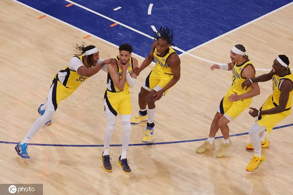 皇冠信用网登1
_哈利伯顿31+11布伦森43分 步行者神逆转加时胜尼克斯