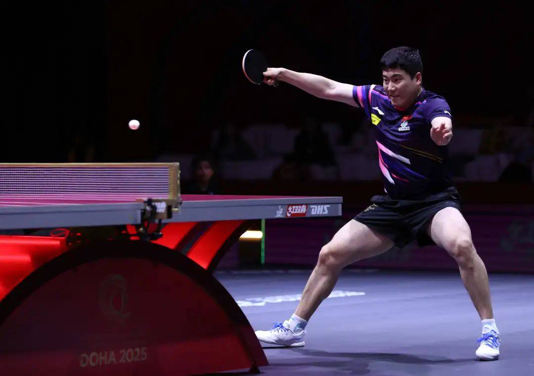 皇冠信用网在线注册_王楚钦逆转西蒙皇冠信用网在线注册，梁靖崑、王曼昱、王艺迪、陈幸同晋级8强 | 多哈世乒赛单打