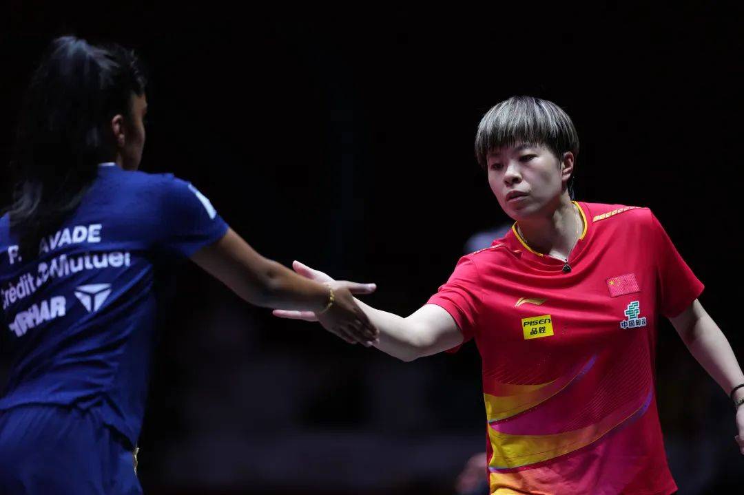 皇冠信用网在线注册_王楚钦逆转西蒙皇冠信用网在线注册，梁靖崑、王曼昱、王艺迪、陈幸同晋级8强 | 多哈世乒赛单打