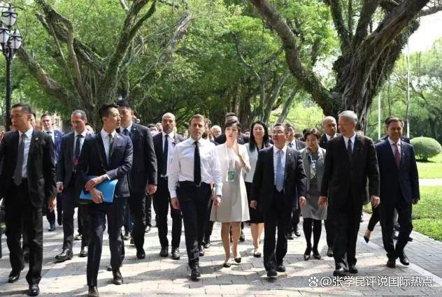 皇冠足球平台代理
_一刀捅向中国皇冠足球平台代理
,另一刀捅俄罗斯,这个国家,恐怕要拉整个欧洲陪葬