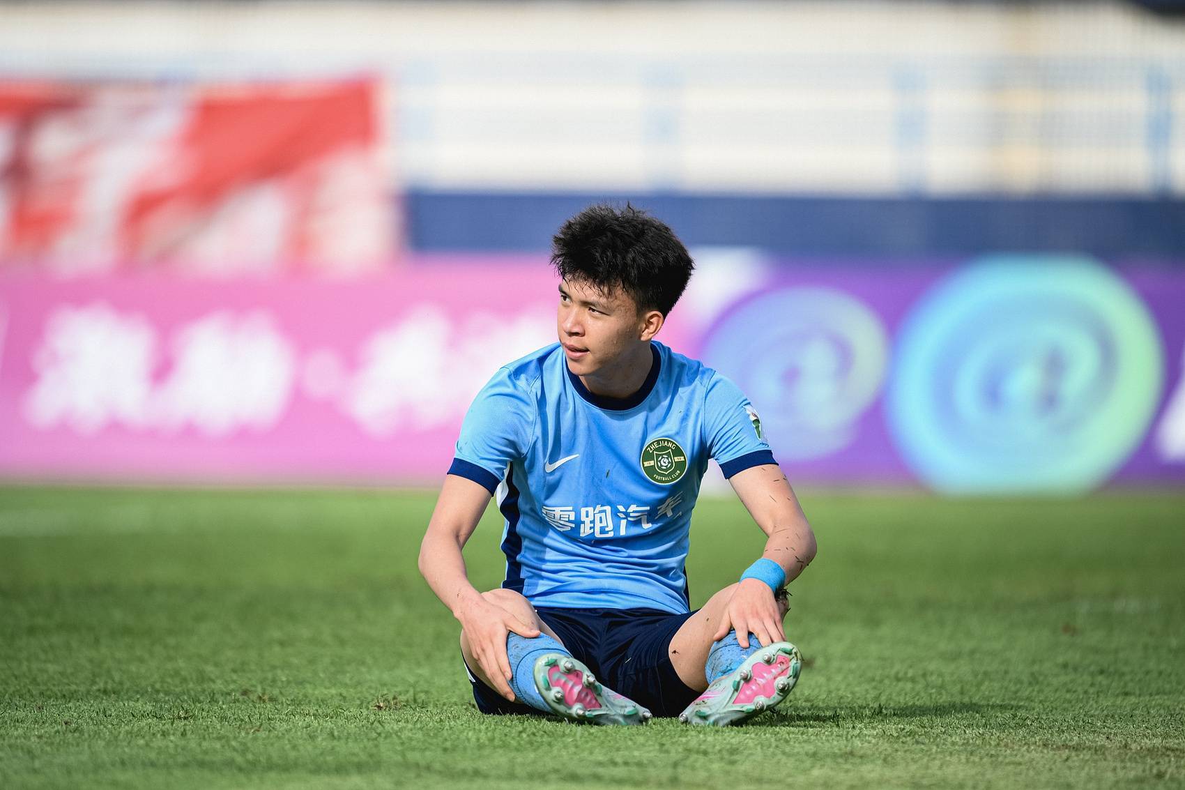 皇冠信用网去哪里弄
_津媒:现在的王钰栋更强壮了皇冠信用网去哪里弄
,体脂率从12%下降到10%以下