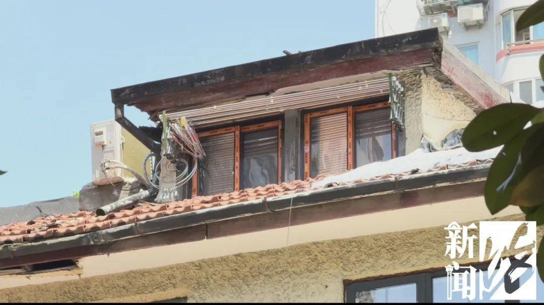 皇冠足球平台代理
_祸从“天”降皇冠足球平台代理
!上海这些居民集体抗议:怎么能这么干?胆也太肥了!