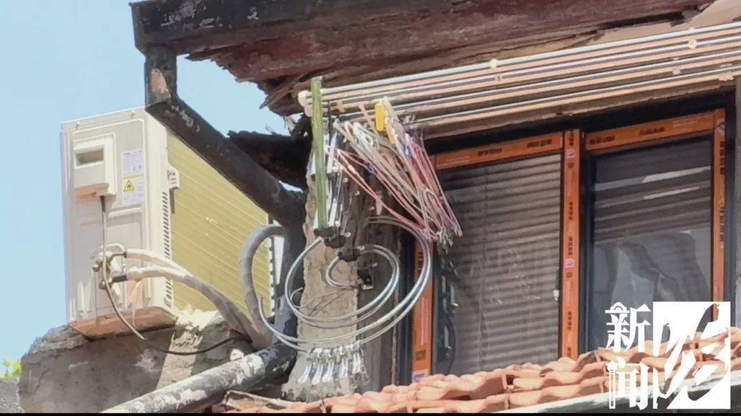 皇冠足球平台代理
_祸从“天”降皇冠足球平台代理
!上海这些居民集体抗议:怎么能这么干?胆也太肥了!