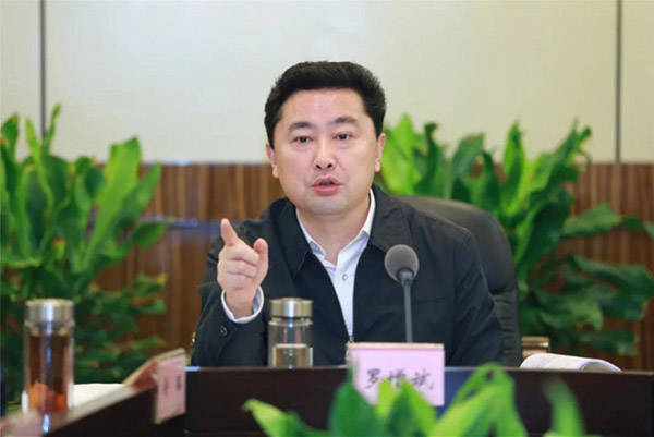 皇冠信用网开户
_海南省委原常委、海口市委原书记罗增斌被双开:违背“两个维护”政治原则