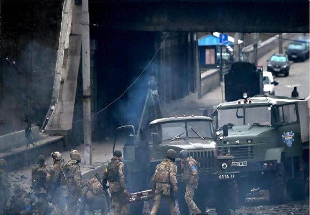 皇冠信用登2代理
_刺杀普京未遂皇冠信用登2代理
,引爆俄乌最猛空袭,美欧已翻脸,中国方案成关键?