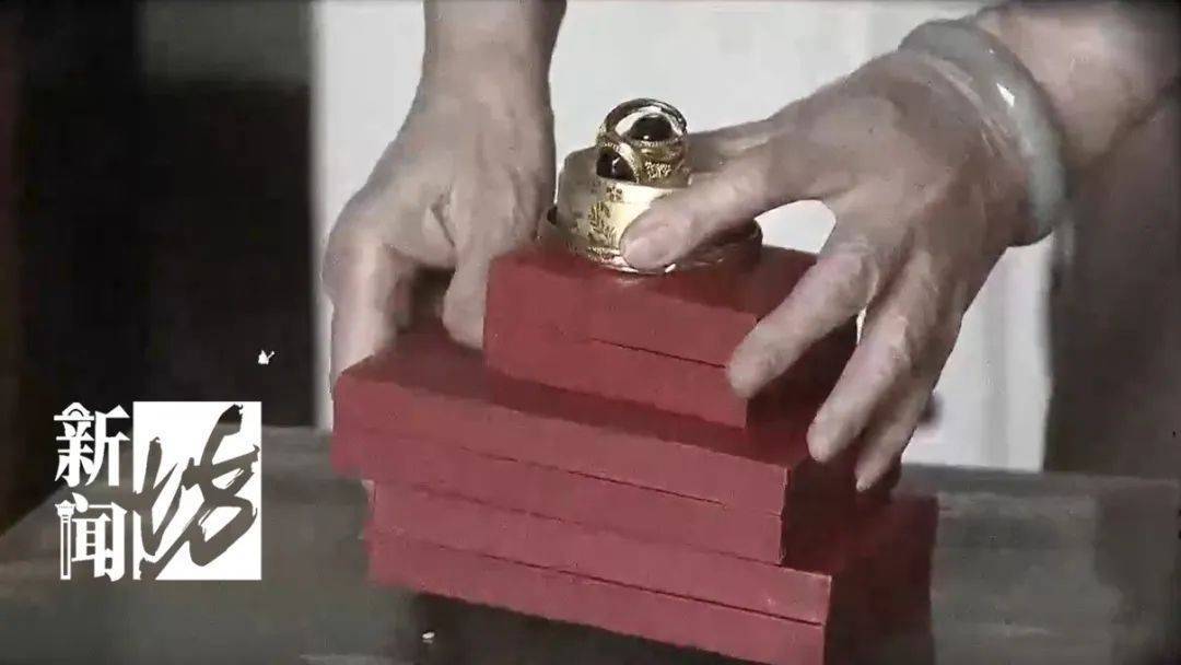 怎么申请皇冠信用网
_炸裂怎么申请皇冠信用网
!上海阿婆4800元退休金养全家!母女齐心对"拆迁户邻居"下手...