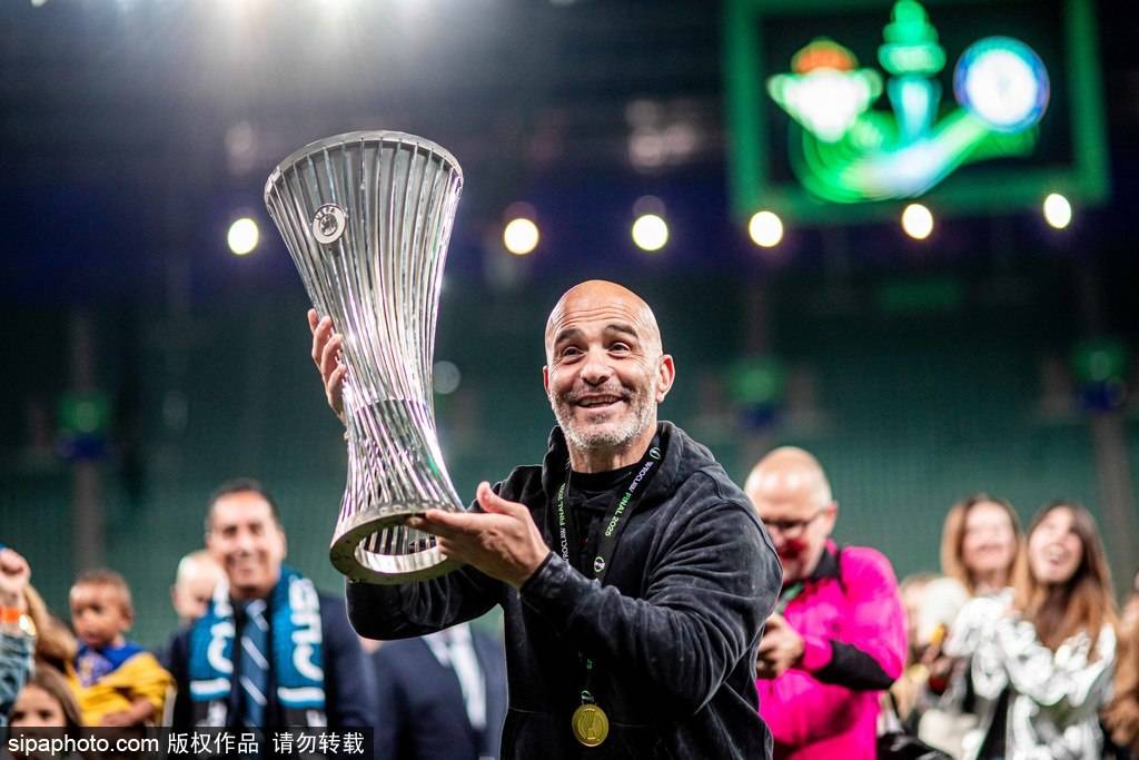 皇冠信用网会员开户_欧战全满贯皇冠信用网会员开户！欧协-桑乔建功帕尔默2助 切尔西4-1贝蒂斯夺冠