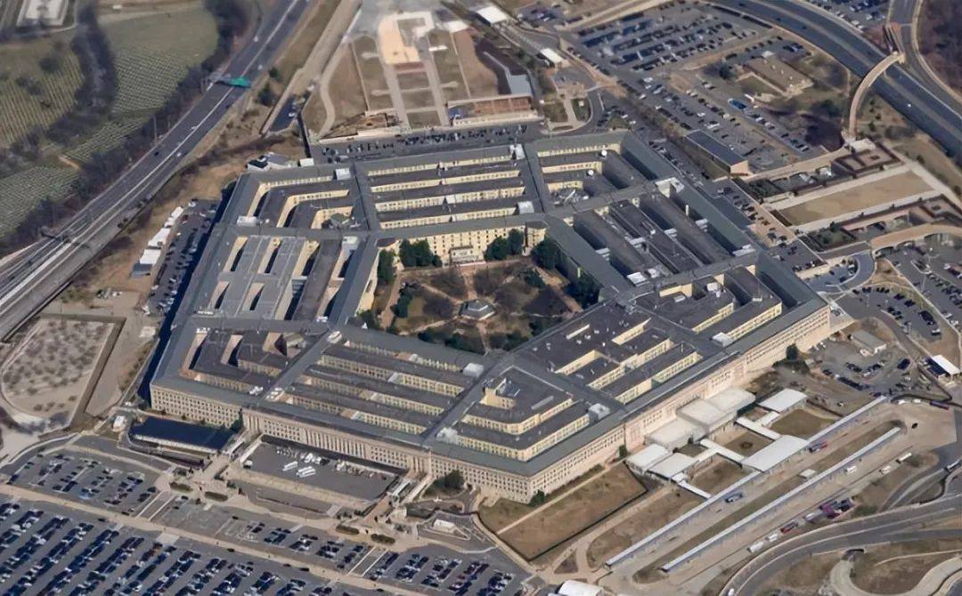 皇冠信用网开户
_白宫内讧!特朗普30分钟变局皇冠信用网开户
,中国政策制定者如秋叶般被扫地出门!