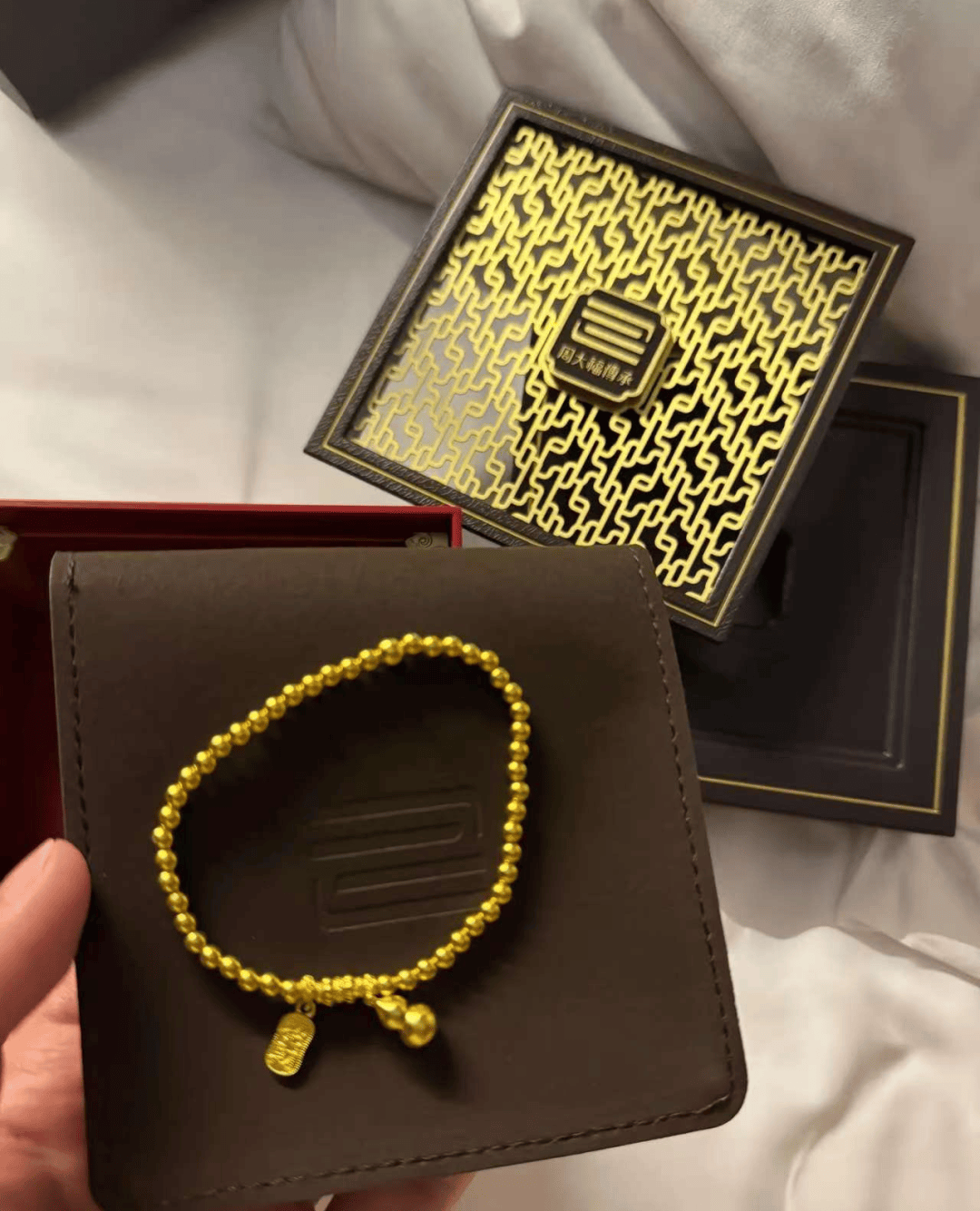 皇冠信用网押金多少
_“女子托运行李丢失黄金手链”最新消息:嫌疑人已被抓获皇冠信用网押金多少
!